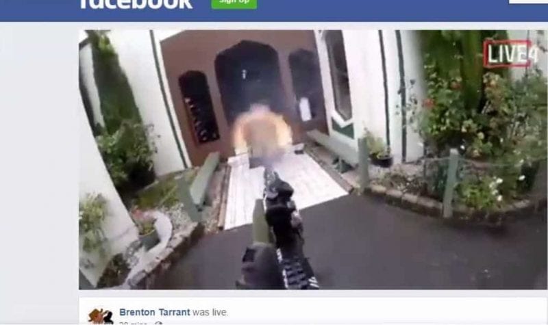 بعد حادث نيوزيلندا المأساوي.. فيسبوك يواجه الانتقادات بحذف 1.5 مليون فيديو
