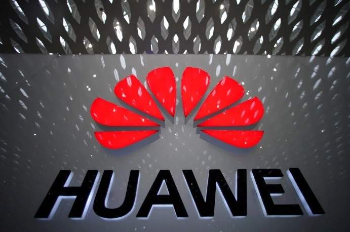 Huawei قد تفقد المركز الثاني عالميا لصالح شركة Apple بنهاية عام 2019