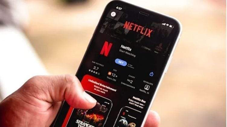 Netflix تختبر ميزة Play Something على أجهزة اندرويد