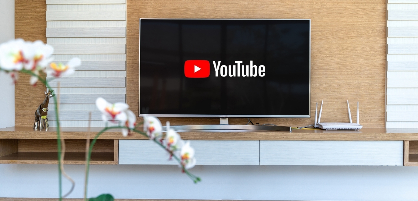 YouTube يدعم تسجيل الدخول على أجهزة التلفاز الذكية من خلال الهاتف