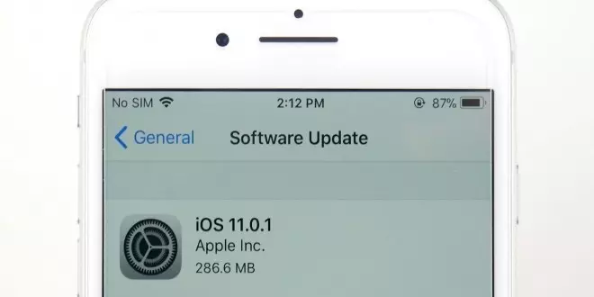 هل ينبغي التحديث إلى iOS 11.0.1؟
