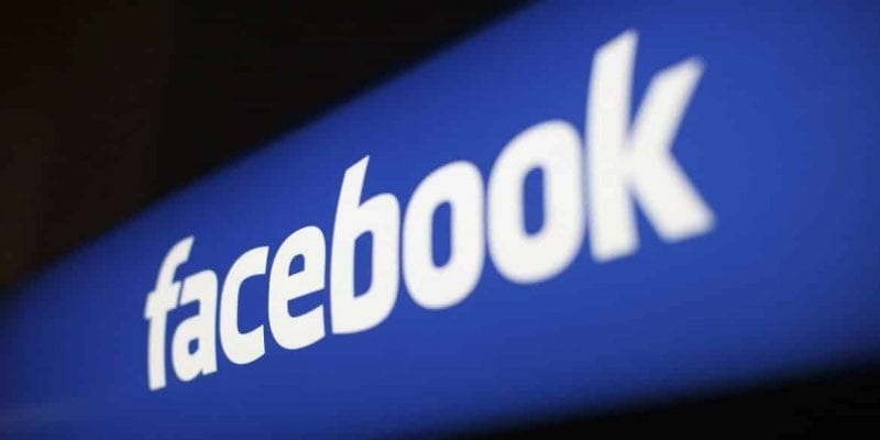 فيس بوك يفرض قيودا جديدة على مديرى الصفحات