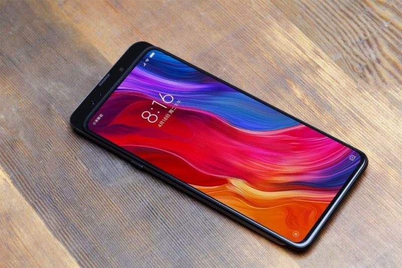 Xiaomi Mi Mix 3 يتصدر استفتاءات الجمهور